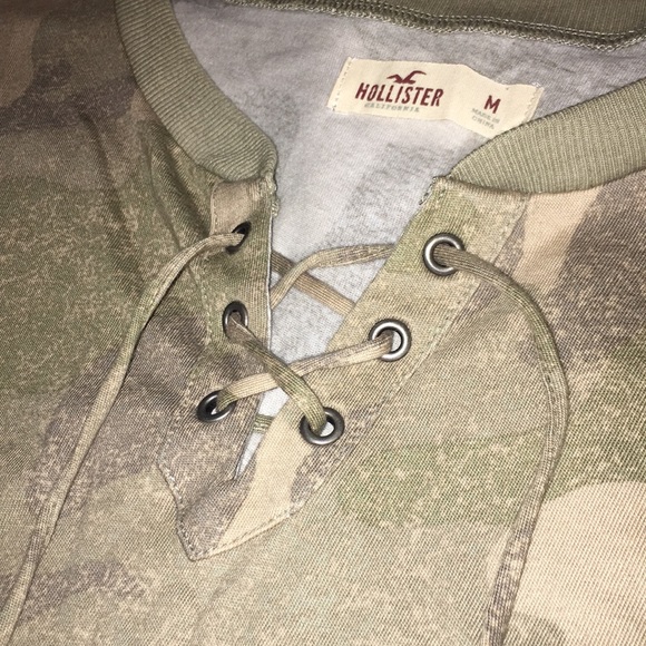 Cute Camo Sweatshirt - Picture 3 of 6